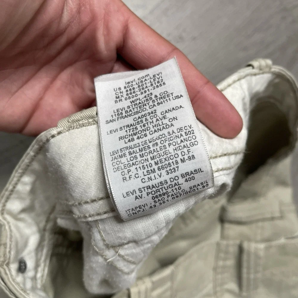 Levi's Loose Straight Cargo Pants Men's Size 34x33 Tan Khaki Cotton Pockets Hike